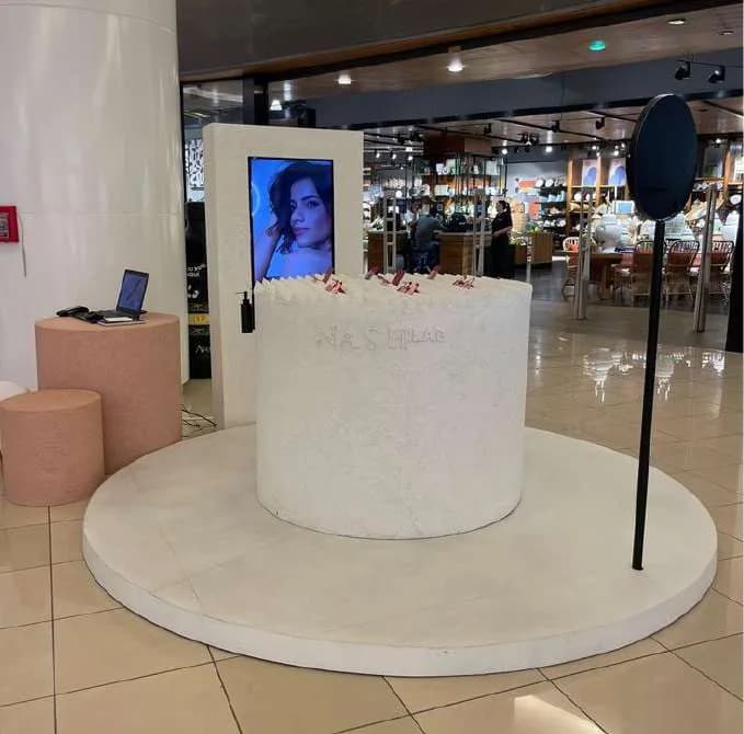 Retail · Stands