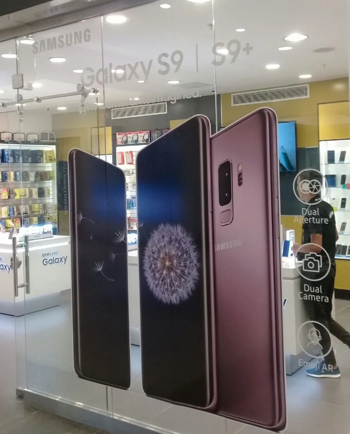 Samsung · Stands y activaciones